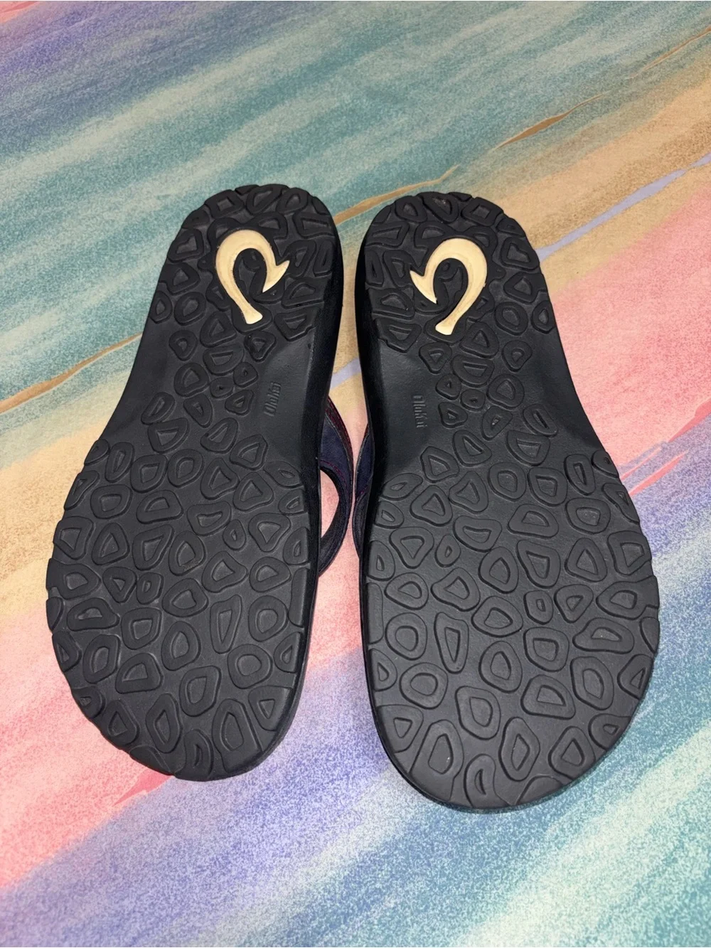 Olukai Ohana sandals black red Flip Flop Thong size 10.5